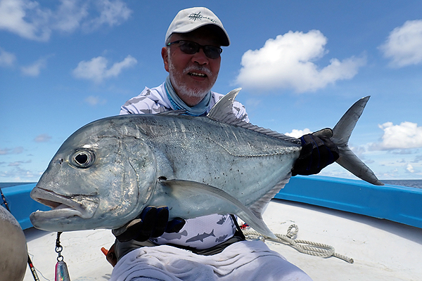 �p���I �}�U�[�V�b�v�Ńw�������[�t�� �t�B�b�V���O